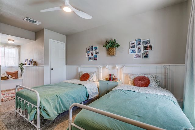 10218 LORENE LN, San Antonio, TX 78216