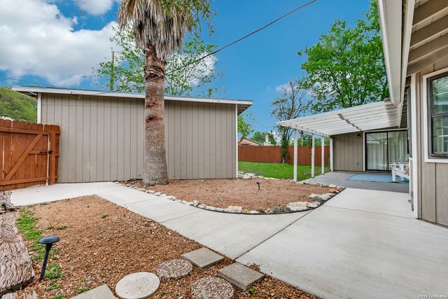 10218 LORENE LN, San Antonio, TX 78216