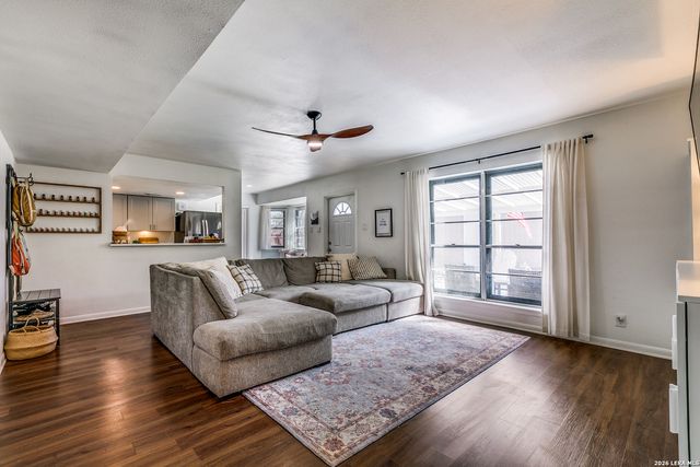 10218 LORENE LN, San Antonio, TX 78216