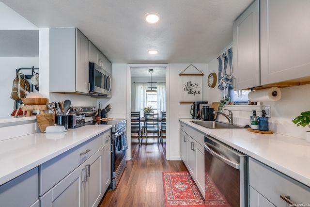 10218 LORENE LN, San Antonio, TX 78216