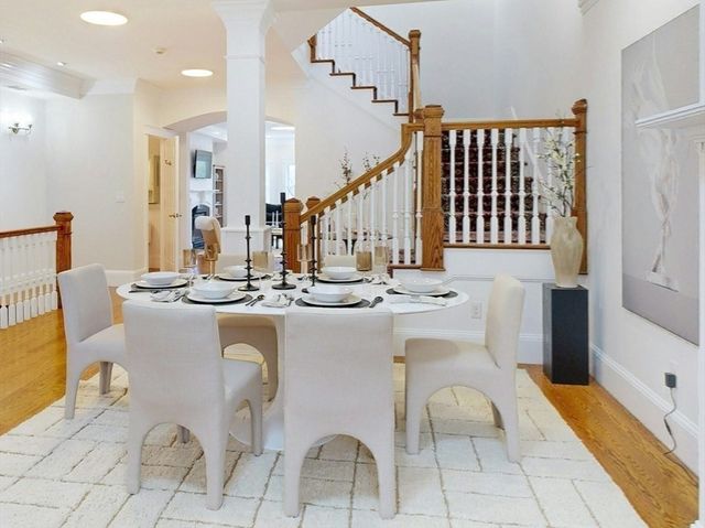 322 Tappan St 2, Brookline, MA 02445