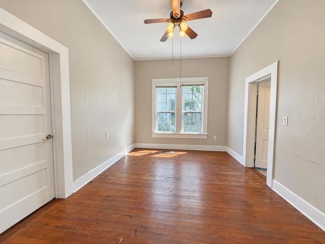515 Elizabeth Ave., Hattiesburg, MS 39401