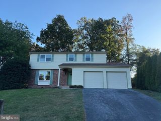 1741 WHITEWOOD LN, Herndon, VA 20170