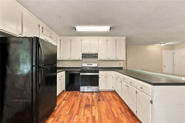 230 Parkway Court, Dallas, GA 30157