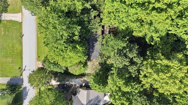 230 Parkway Court, Dallas, GA 30157