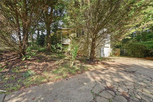 230 Parkway Court, Dallas, GA 30157