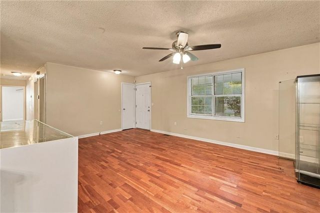 230 Parkway Court, Dallas, GA 30157