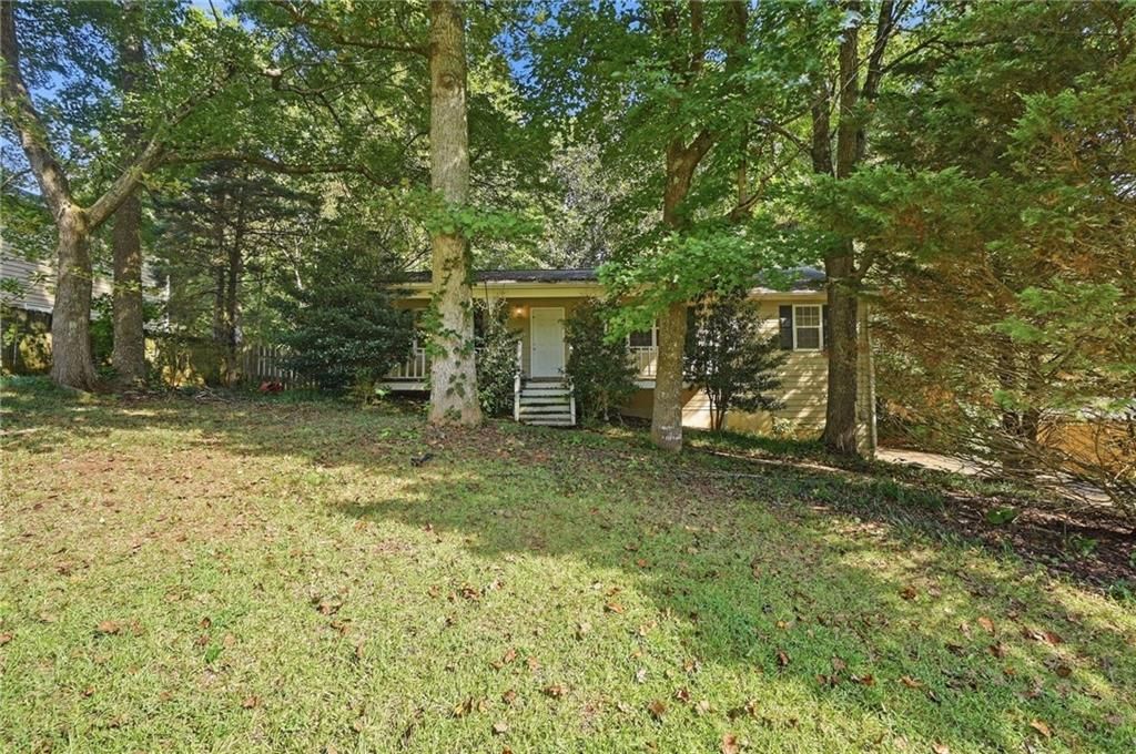 230 Parkway Court, Dallas, GA 30157