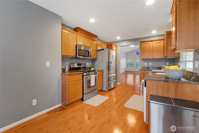 7208 James Place SE, Auburn, WA 98092