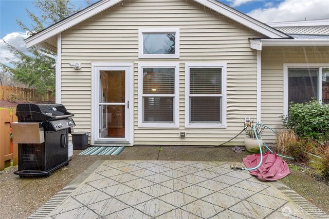 7208 James Place SE, Auburn, WA 98092