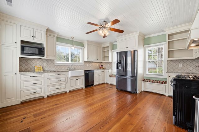 406 S Gum Street, Summerville, SC 29483