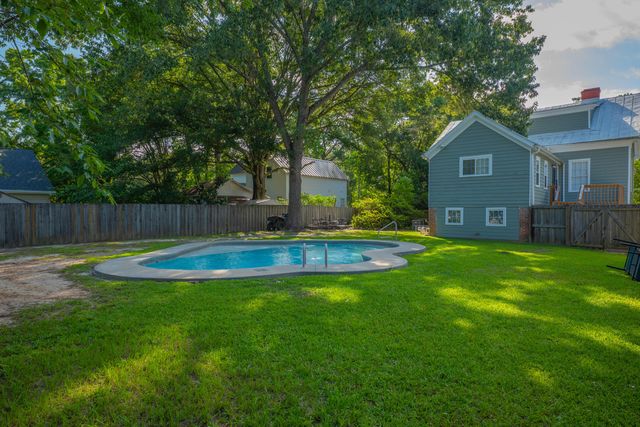 406 S Gum Street, Summerville, SC 29483