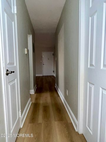 12 Manchester Court H, Freehold, NJ 07728