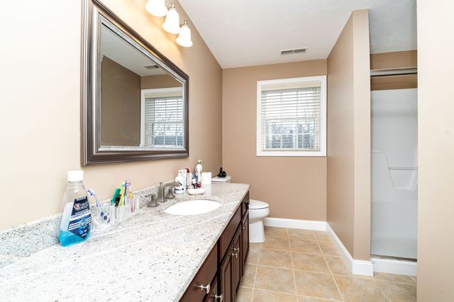 28. Woodlawn Ave, Billerica, MA 01821