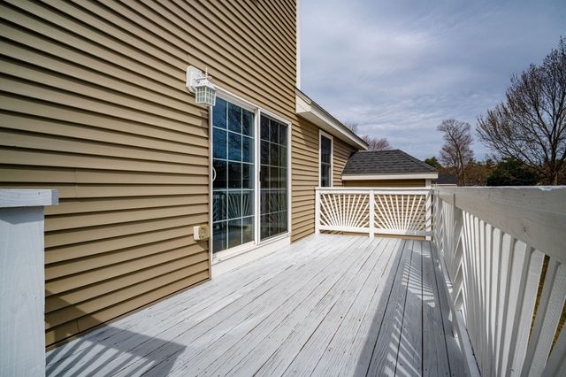 28. Woodlawn Ave, Billerica, MA 01821