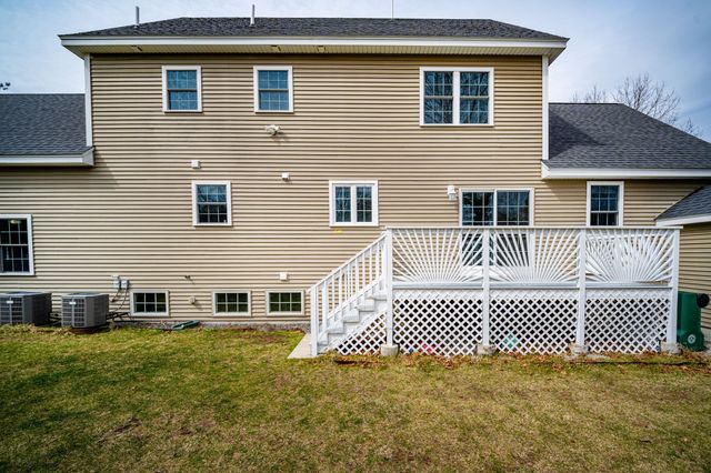 28. Woodlawn Ave, Billerica, MA 01821