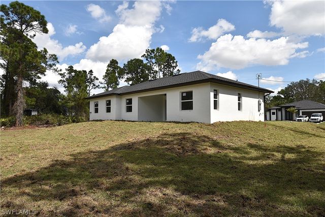 415 Highland AVE, Lehigh Acres, FL 33972
