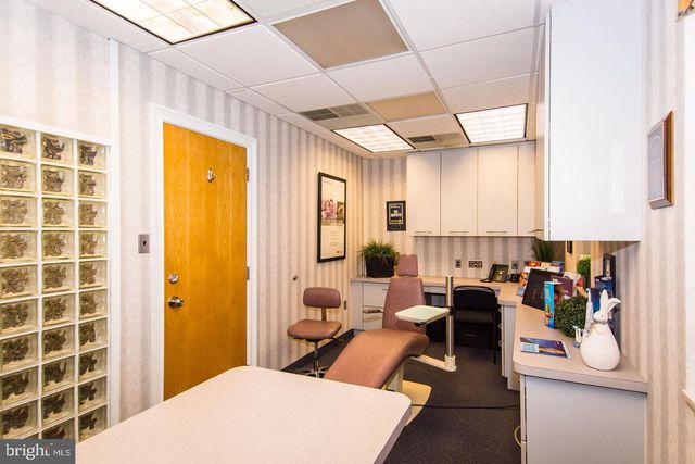 80 W WELSH POOL RD #203 SOUTH, Exton, PA 19341