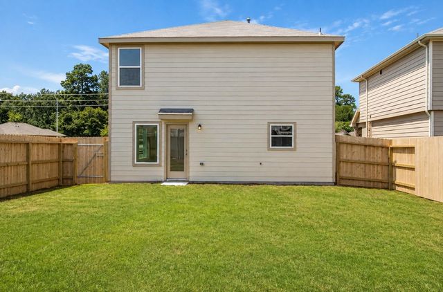 22554 Pinecone Forest Lane, Tomball, TX 77377
