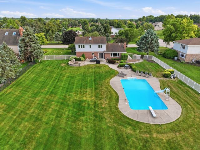 1801 Pheasant Lane, New Lenox, IL 60451