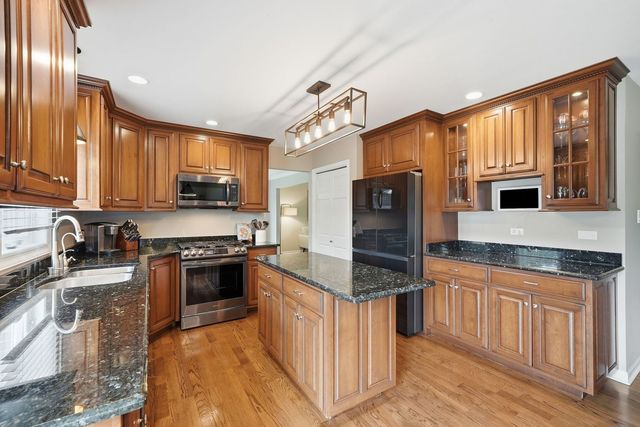 1801 Pheasant Lane, New Lenox, IL 60451