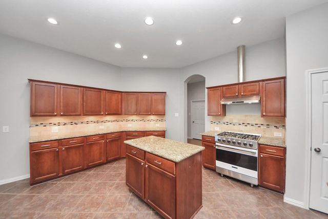 18403 Sierra Falls Court, Tomball, TX 77377