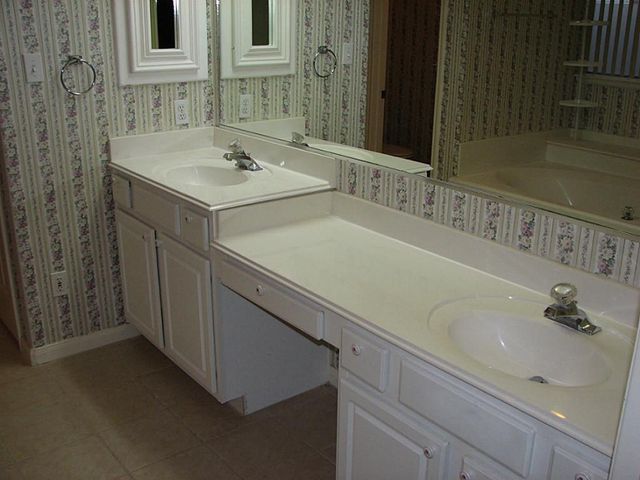 130 Annes Way, Stafford, TX 77477