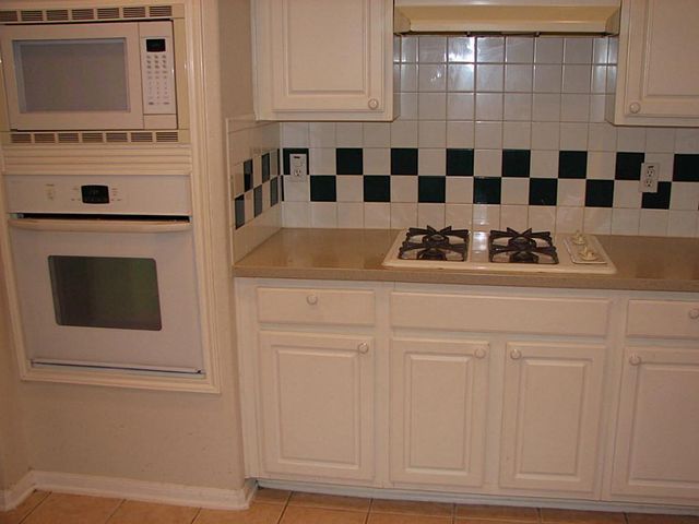 130 Annes Way, Stafford, TX 77477