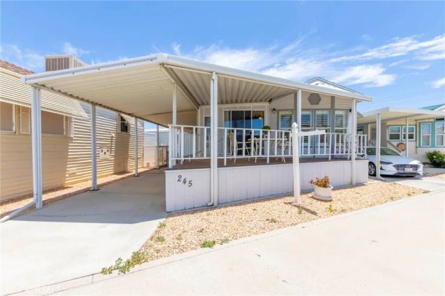 1295 S Cawston 245, Hemet, CA 92545