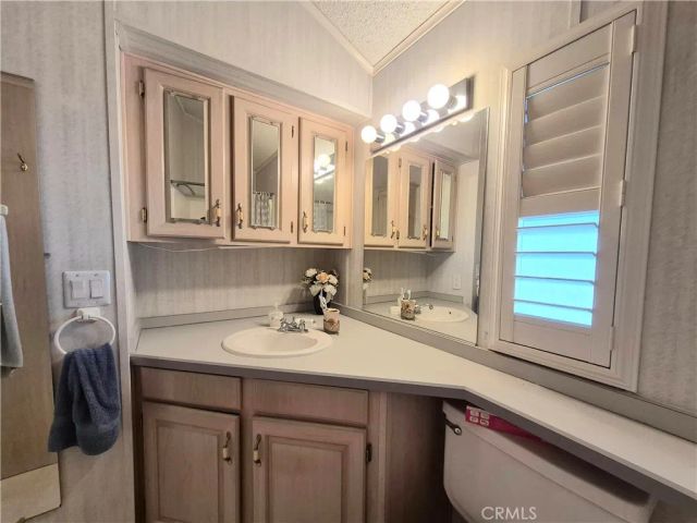 1295 S Cawston 245, Hemet, CA 92545