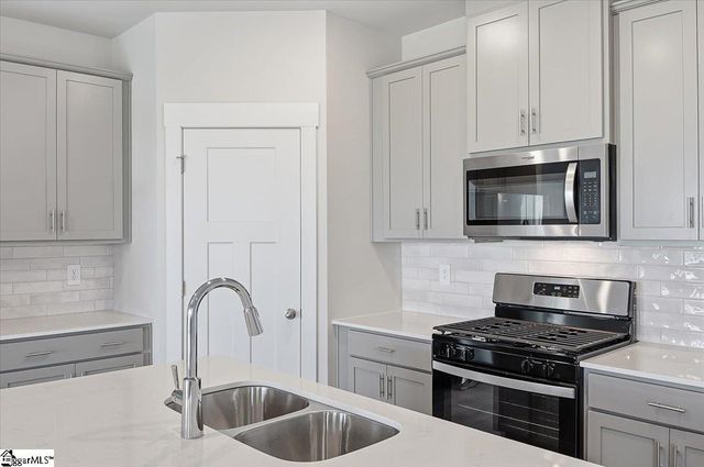 423 Ragland Avenue, Greer, SC 29651