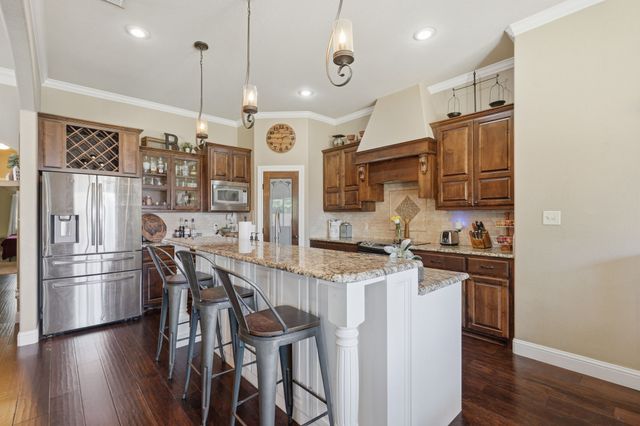318 Mill Creek Drive, Abilene, TX 79602