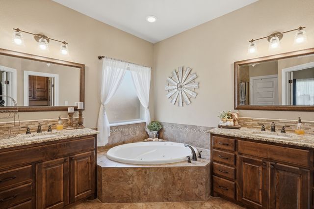 318 Mill Creek Drive, Abilene, TX 79602