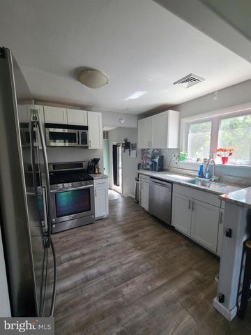 474 KAREN AVE, Franklinville, NJ 08322