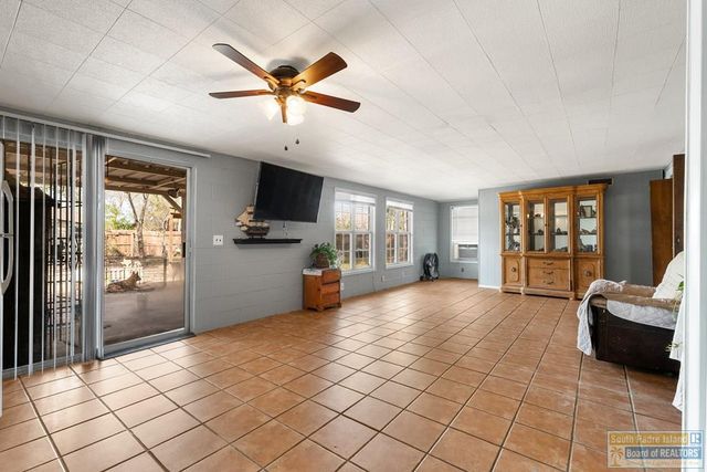 1513 E Crockett Ave., Harlingen, TX 78550