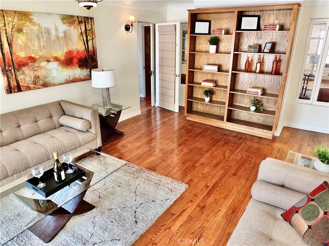 3757 Cerritos Avenue, Long Beach, CA 90807