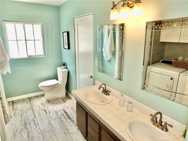 3757 Cerritos Avenue, Long Beach, CA 90807