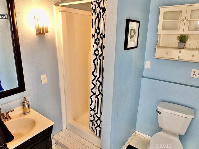 3757 Cerritos Avenue, Long Beach, CA 90807