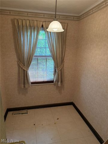 612 Eastlawn Avenue, Parkersburg, WV 26101