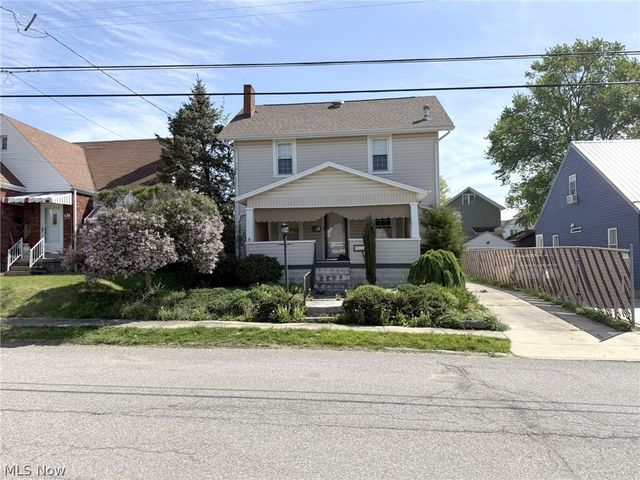 612 Eastlawn Avenue, Parkersburg, WV 26101