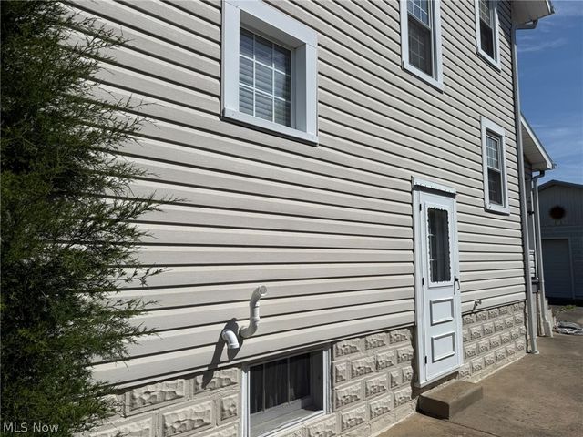 612 Eastlawn Avenue, Parkersburg, WV 26101
