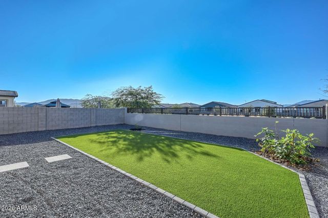 5531 W Willow Ridge Drive, Laveen, AZ 85339