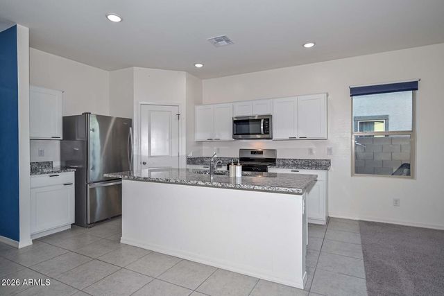 5531 W Willow Ridge Drive, Laveen, AZ 85339