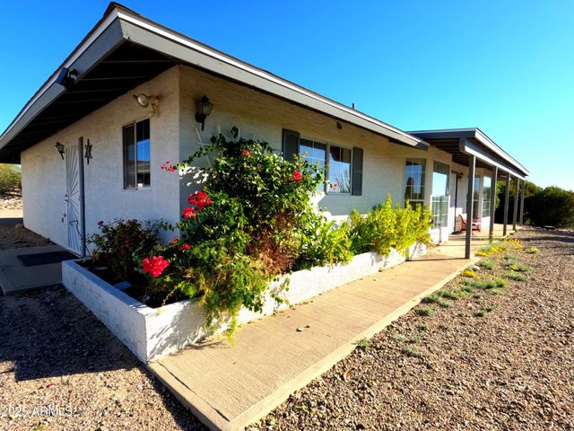 35155 S Turtle Creek Road, Wickenburg, AZ 85390