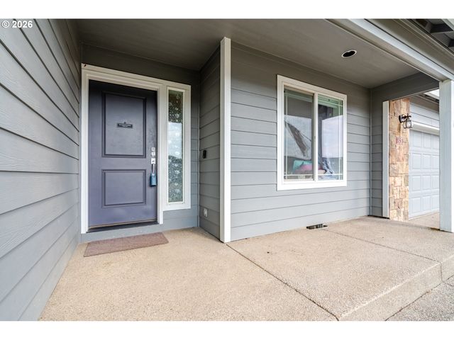 851 S 5TH St, Jefferson, OR 97352