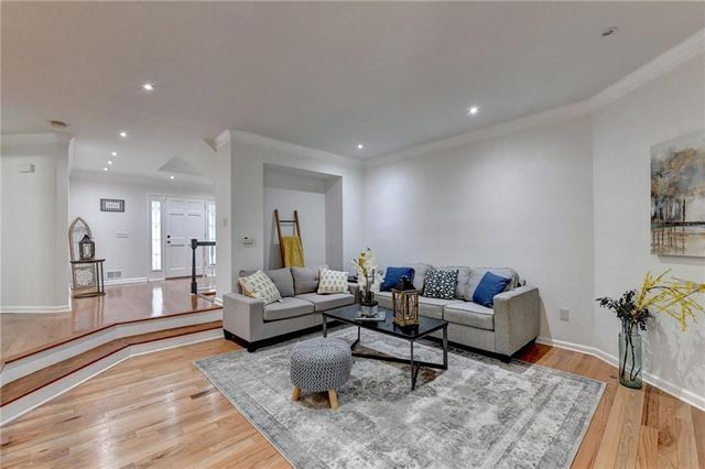 1006 Camden Court, Atlanta, GA 30327