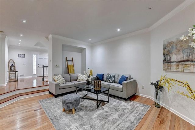 1006 Camden Court, Atlanta, GA 30327
