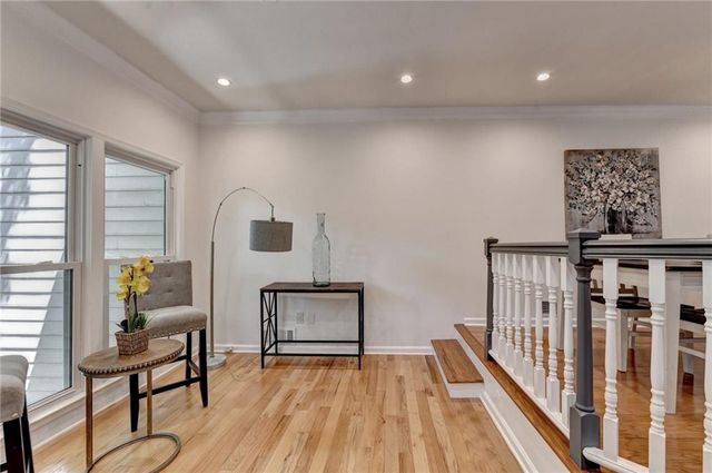 1006 Camden Court, Atlanta, GA 30327
