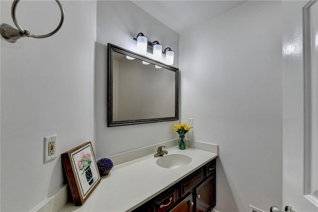 1006 Camden Court, Atlanta, GA 30327