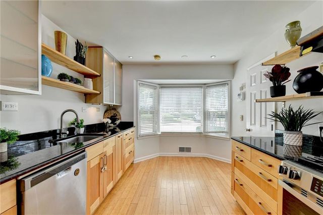 1006 Camden Court, Atlanta, GA 30327
